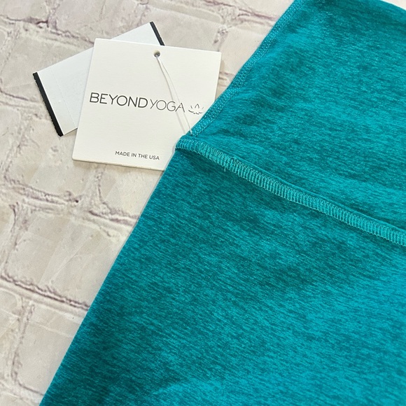Beyond Yoga NWT Caught in the Midi Space Dye Legging Bali Blue Heather Teal XL - Picture 6 of 7